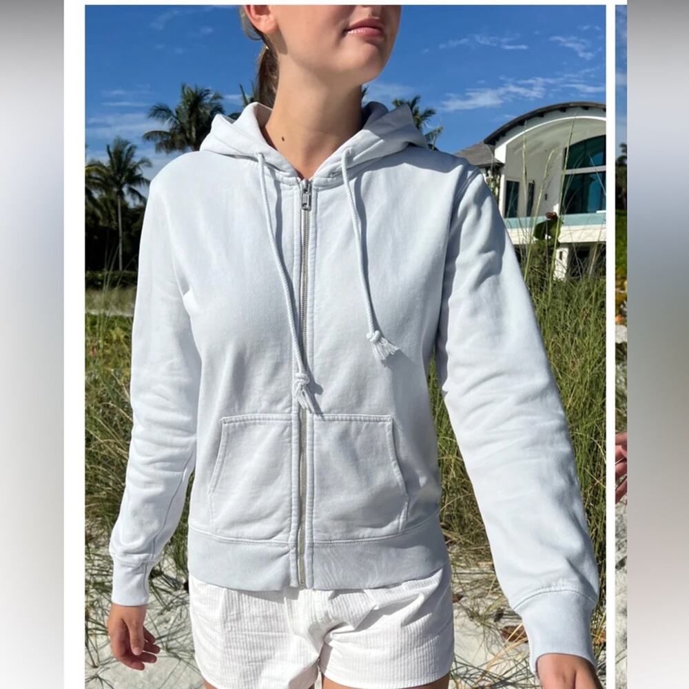 Brandy Melville | Christy White Hoodie Size S (See measurement)